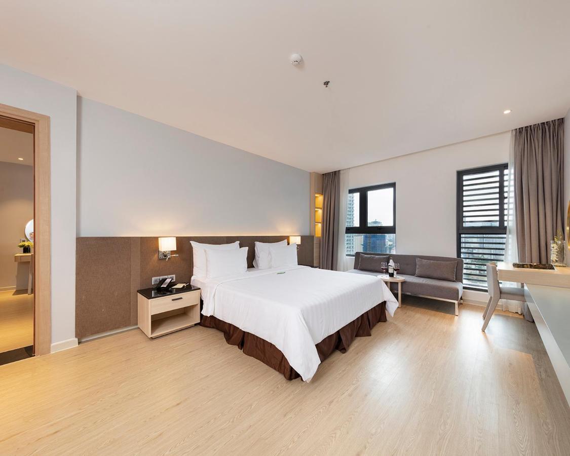 Dqua Hotel Нячанг Екстер'єр фото