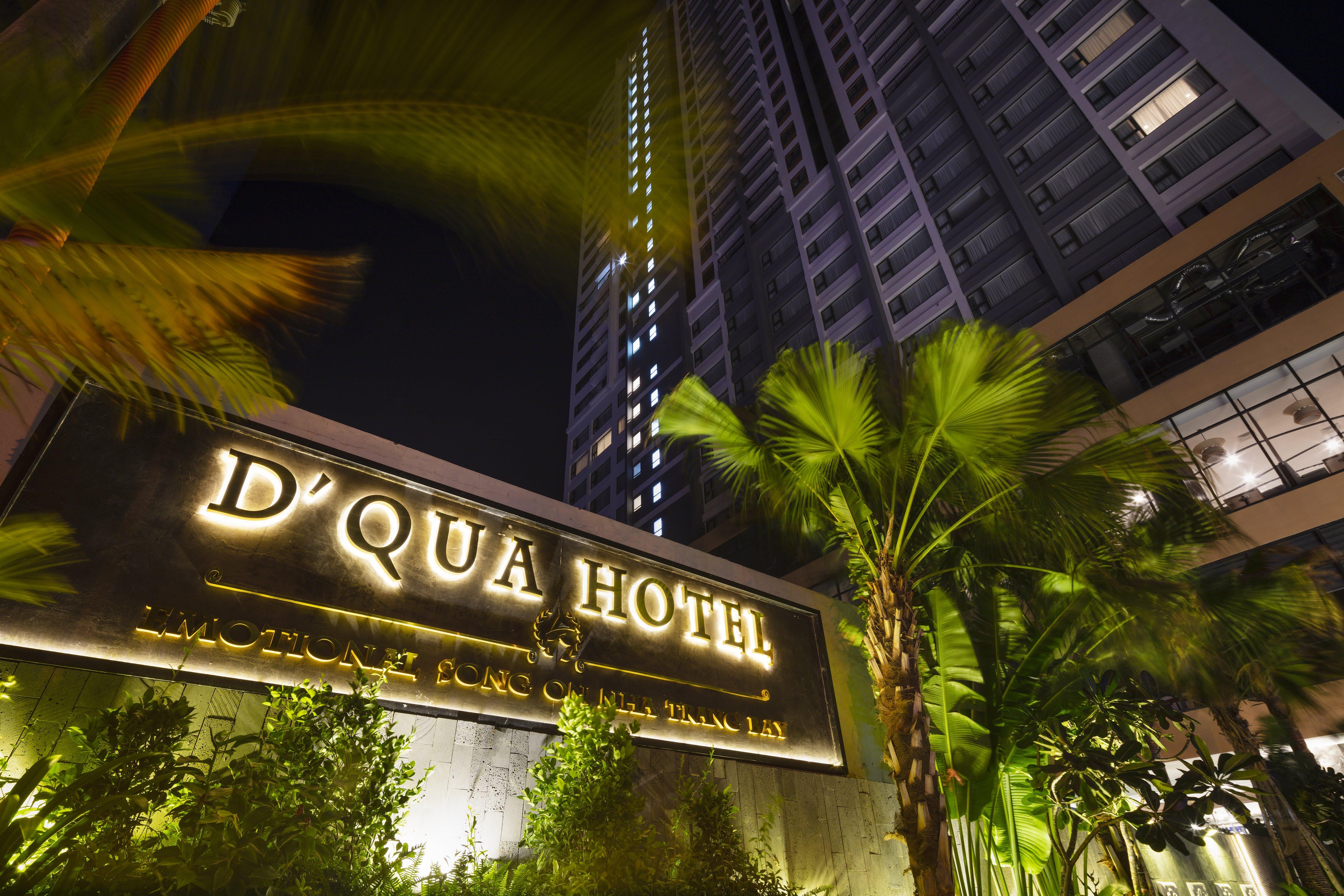Dqua Hotel Нячанг Екстер'єр фото